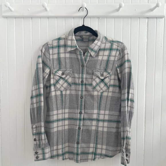 Vintage Plaid Flannel Long-sleeved Two-Pocket Shirt Size S - Picture 1 of 4